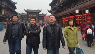 肖厚忠董事長(zhǎng)視察眉山新城總部經(jīng)濟(jì)區(qū)籌建工作