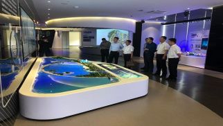 肖厚忠董事長應(yīng)邀到訪連云區(qū)政府洽談合作